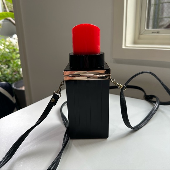 Vintage Barbie Lipstick Purse - Picture 4 of 8